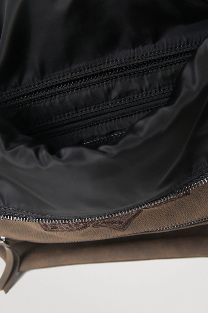 Zaino quadrato patta estensibile | Desigual