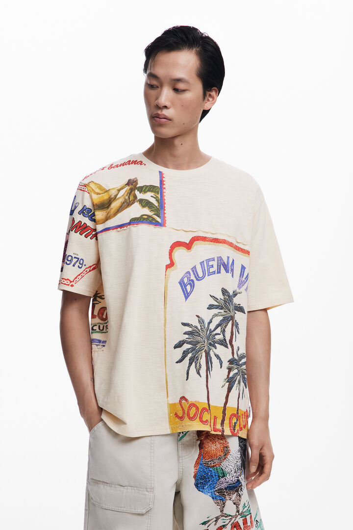 BuenaVida postcard T-shirt