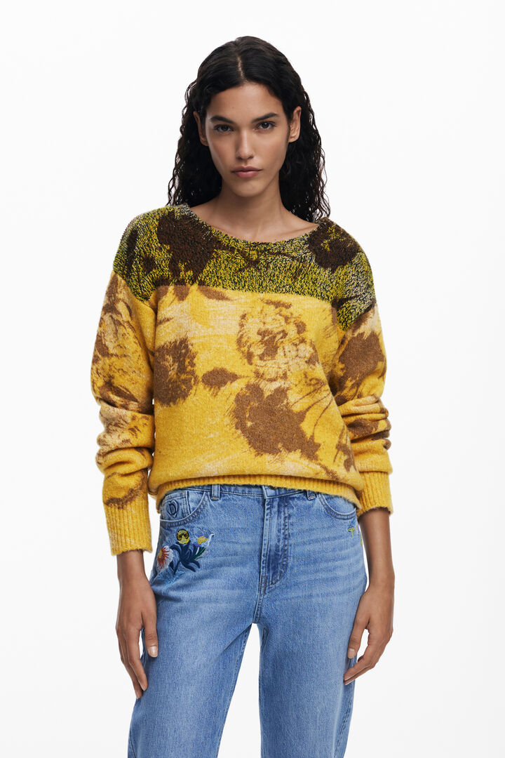 Embroidered flower jeans | Desigual