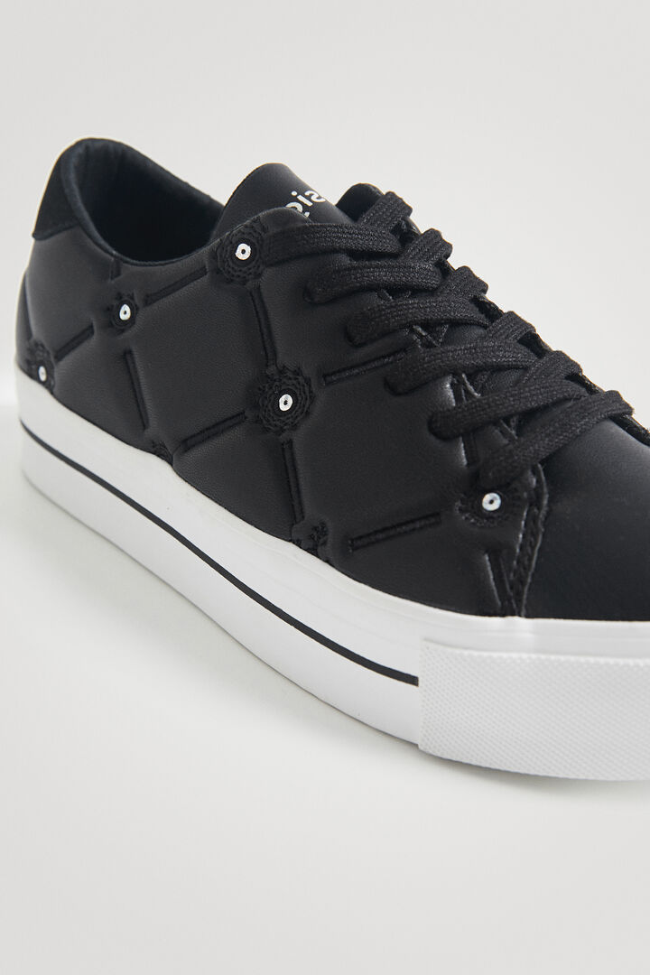Leather effect sneakers embroidered little sequins | Desigual