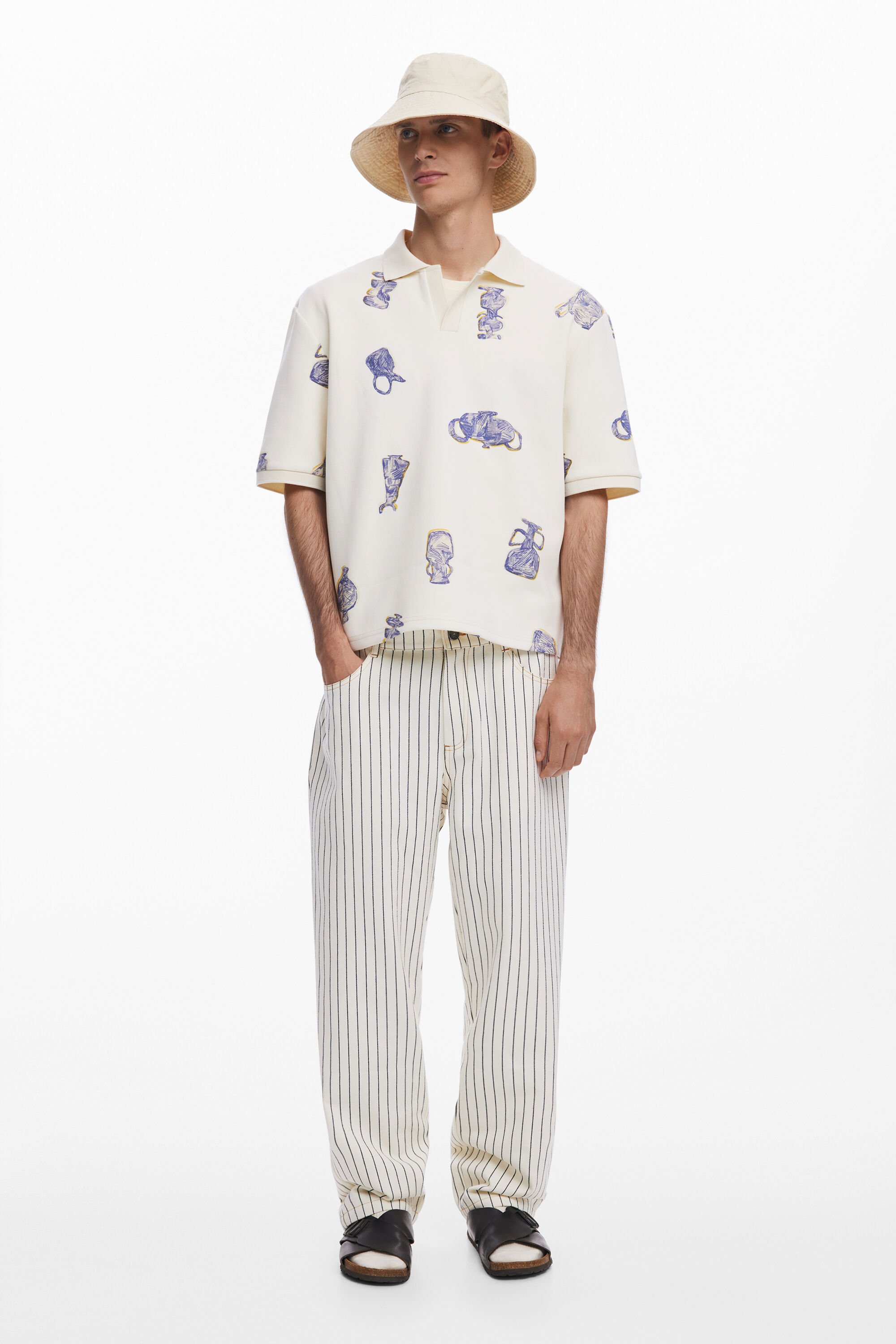 Desigual ポロの花瓶 In White