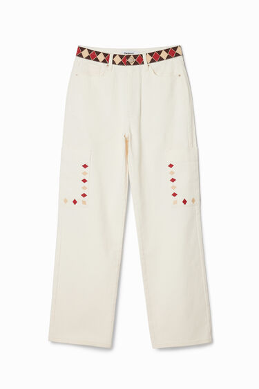 Pantalon denim cropped avec des bords en losanges. | Desigual