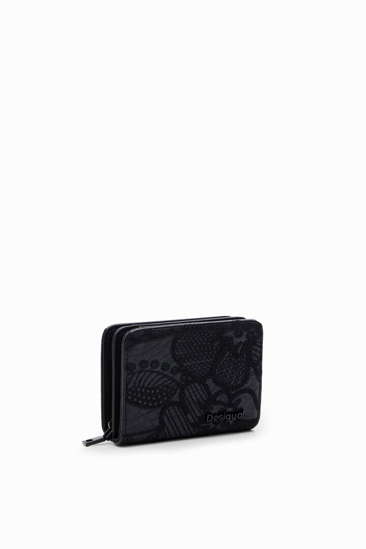 S embroidered floral wallet
