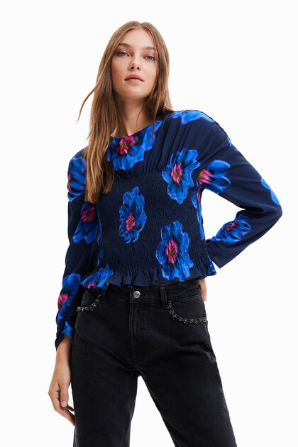 Floral ruched blouse