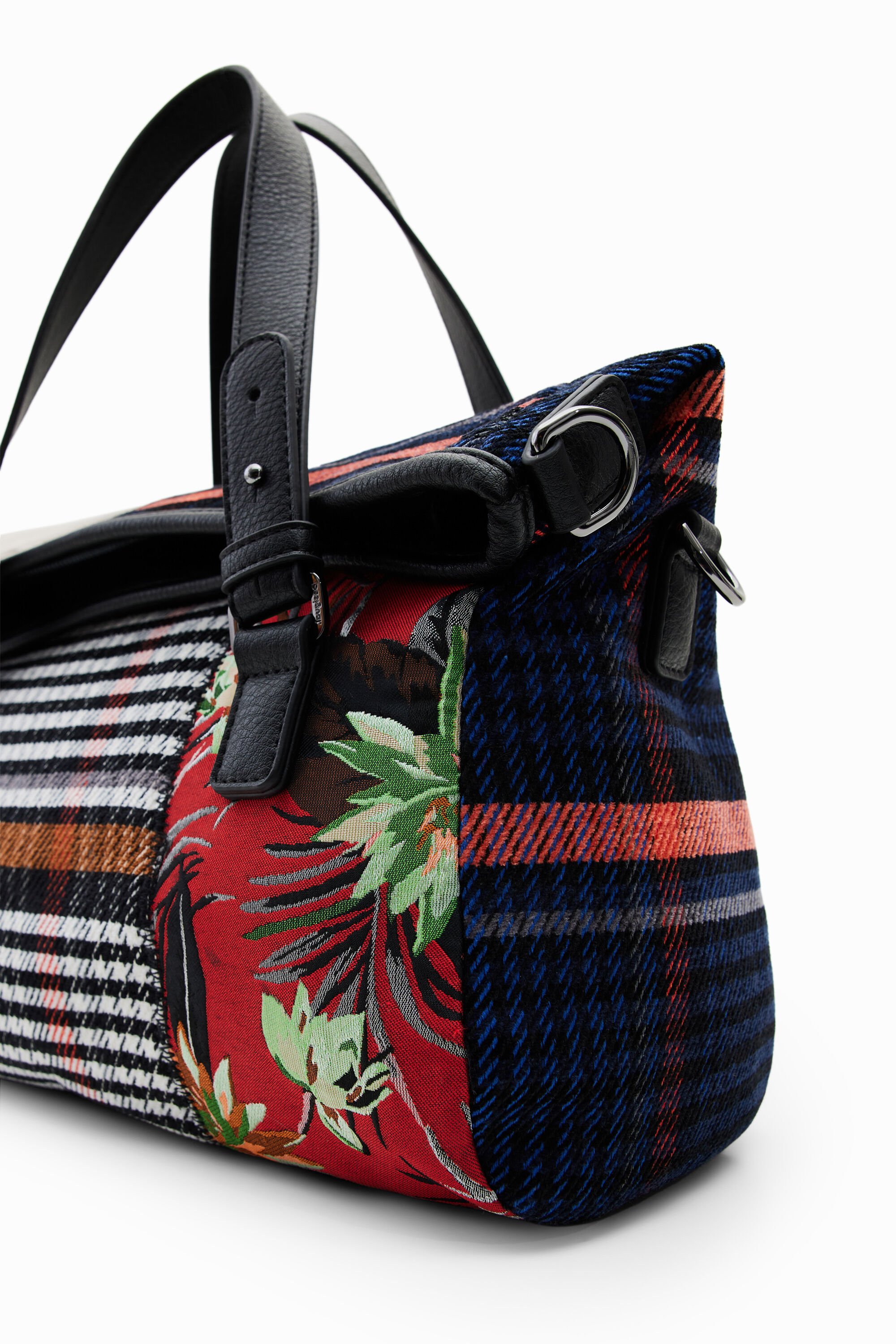 Tartan maxi handbag