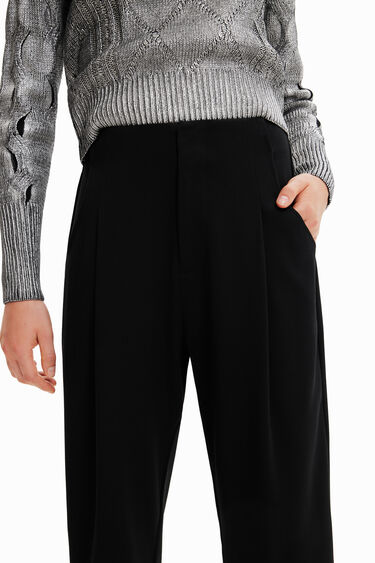 Pantalons negres pinces | Desigual