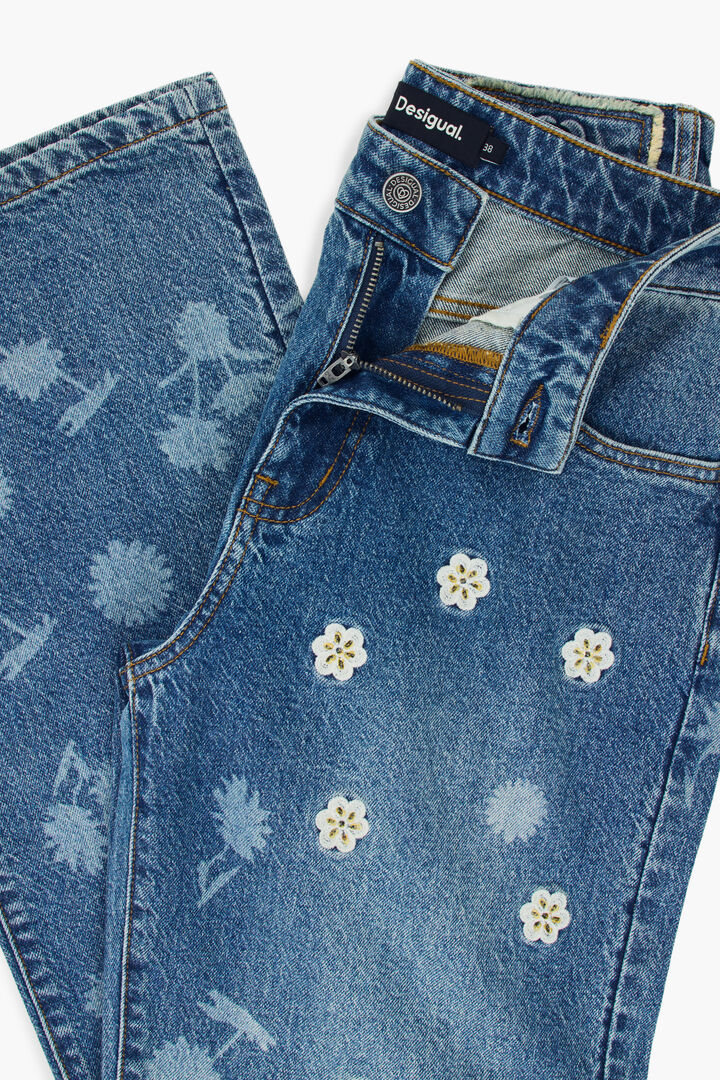 Pantal&oacute;n Vaquero bordado regular