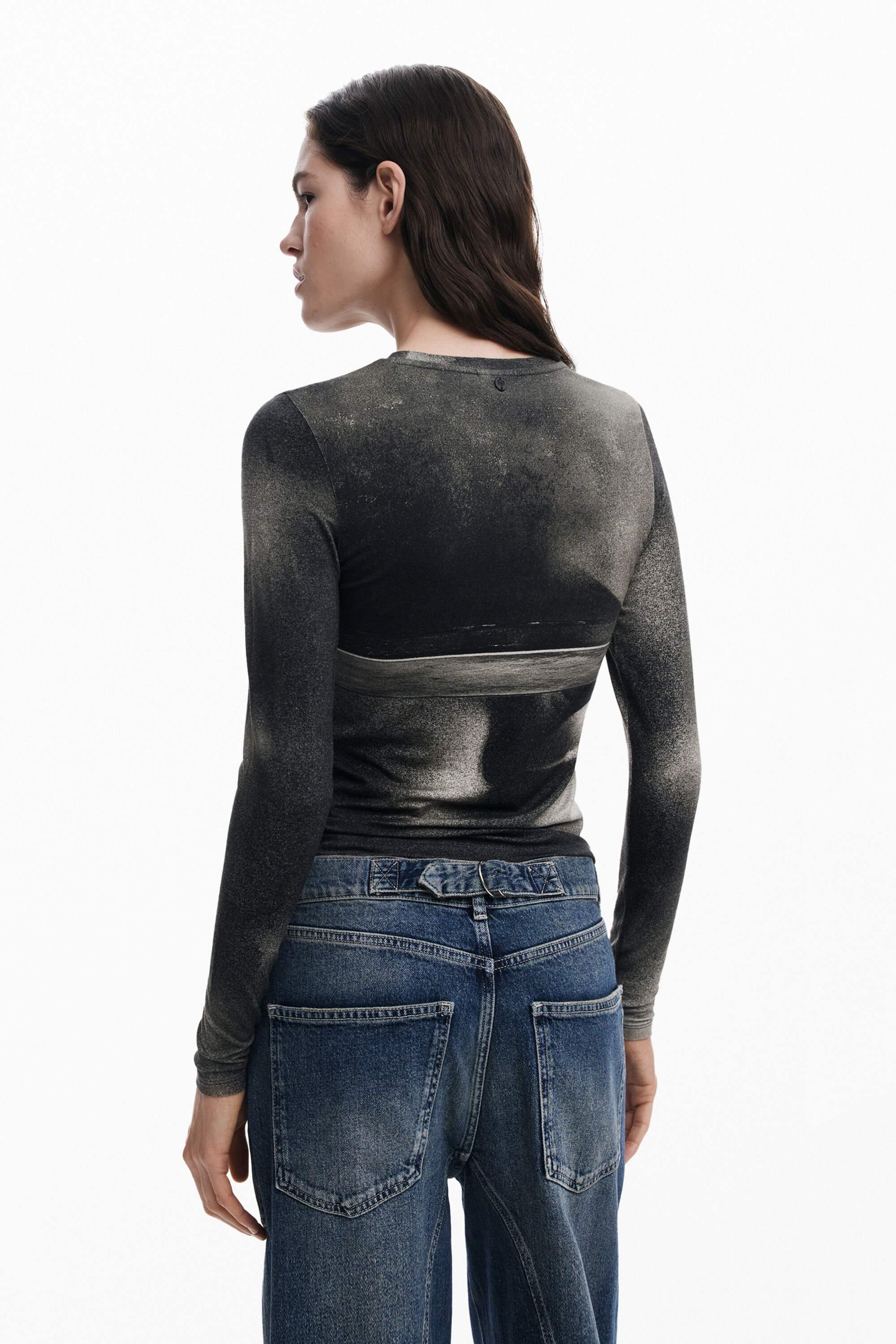 ランスリーブTシャツ 女性用 I Desigual.com