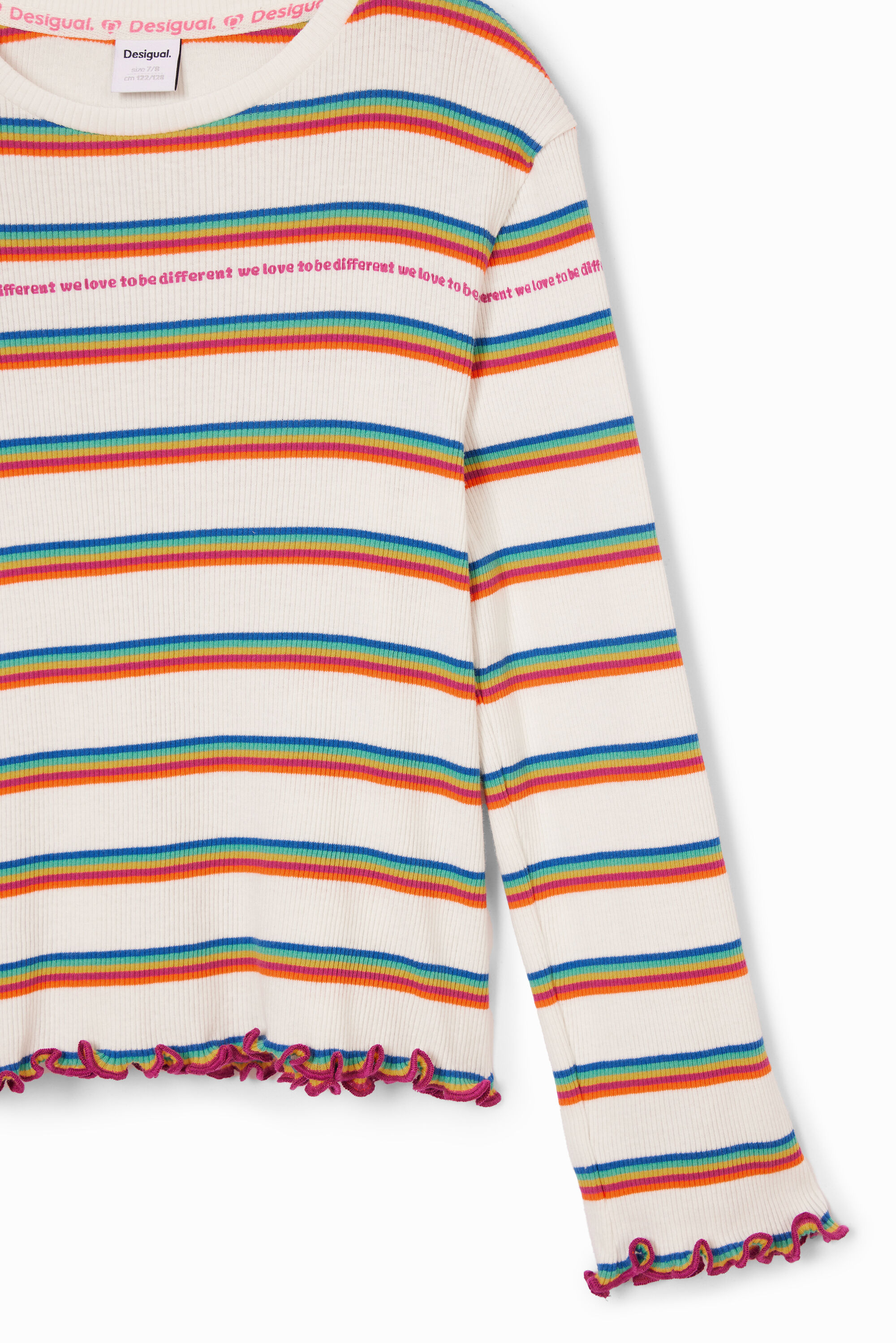 Camiseta rayas arcoiris 2025