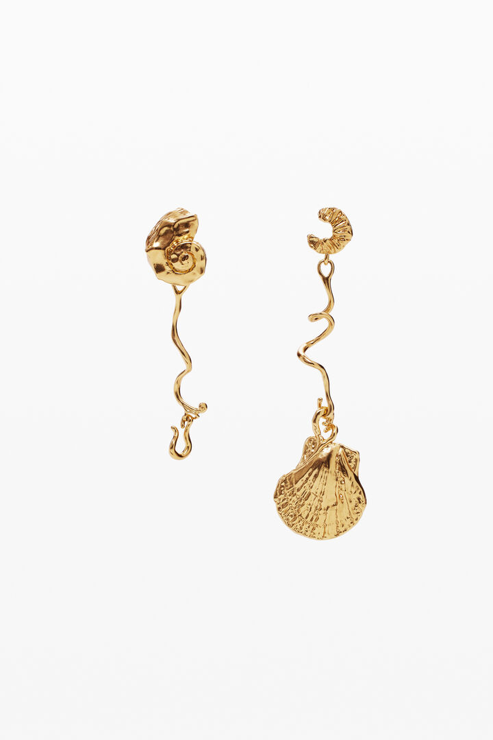 Irregular gold shell earrings Zalio