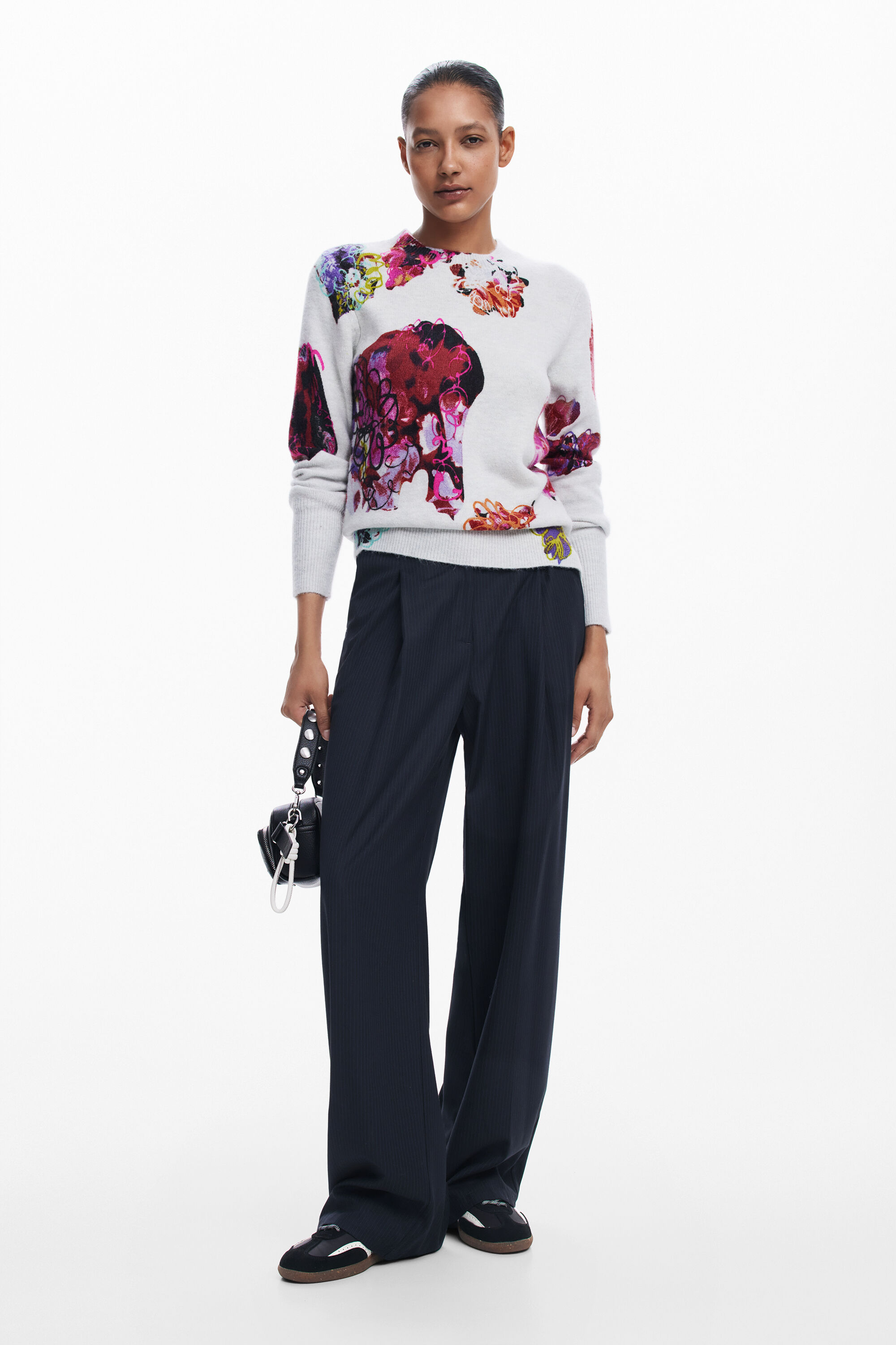 抽象的な花柄のセーター 女性用 I Desigual.com