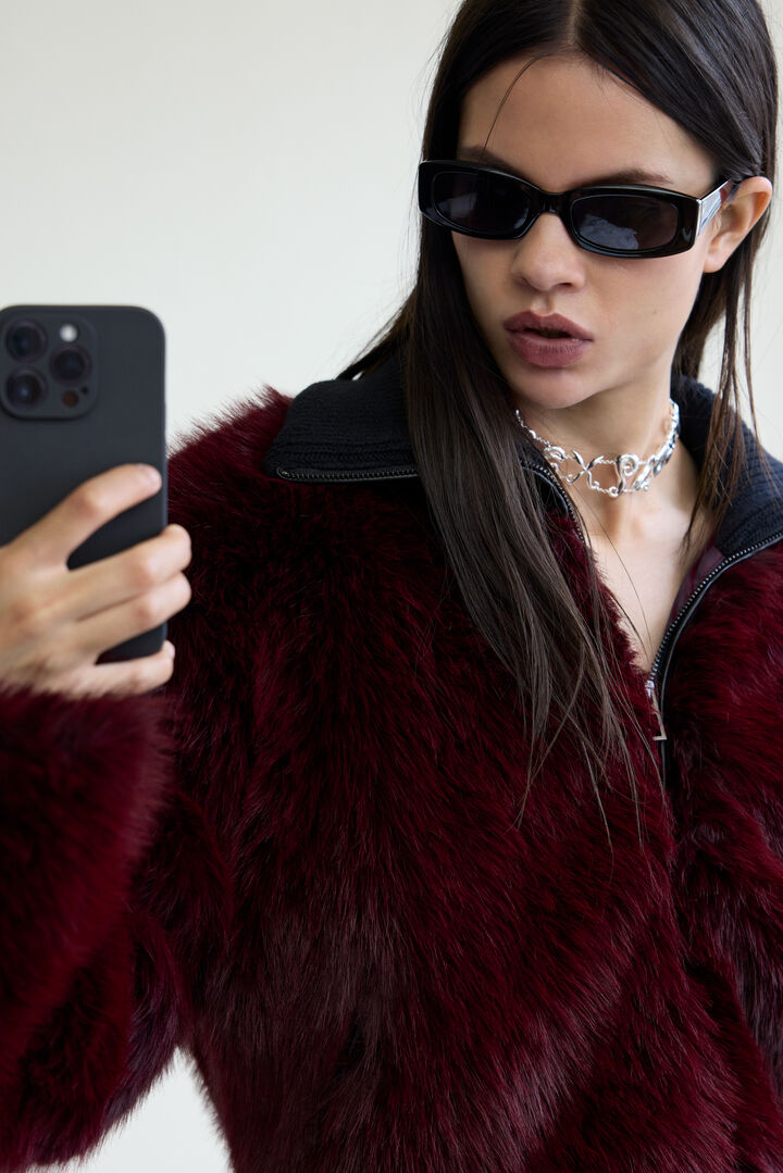 Raspberry fur jacket | Desigual