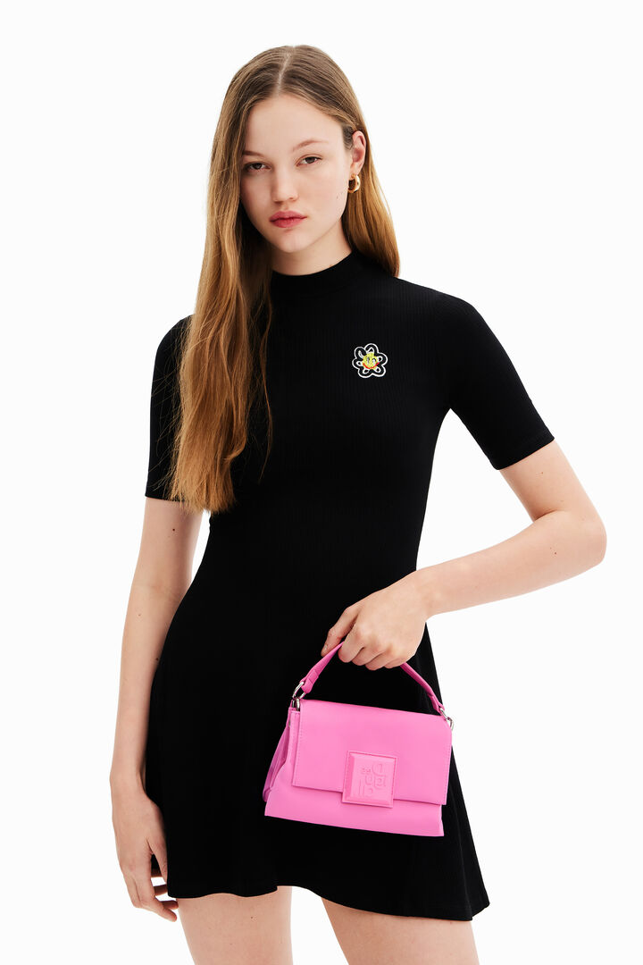Malá lakovaná crossbody kabelka | Desigual