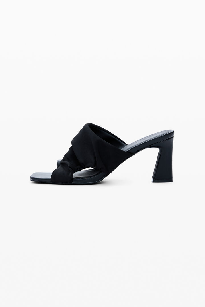 Sandàlia cut-out