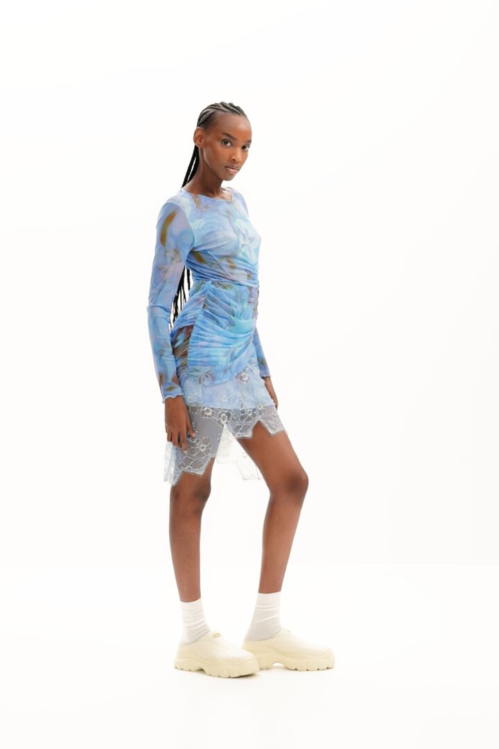 Vestido corto de malla manga larga Collina Strada | Desigual