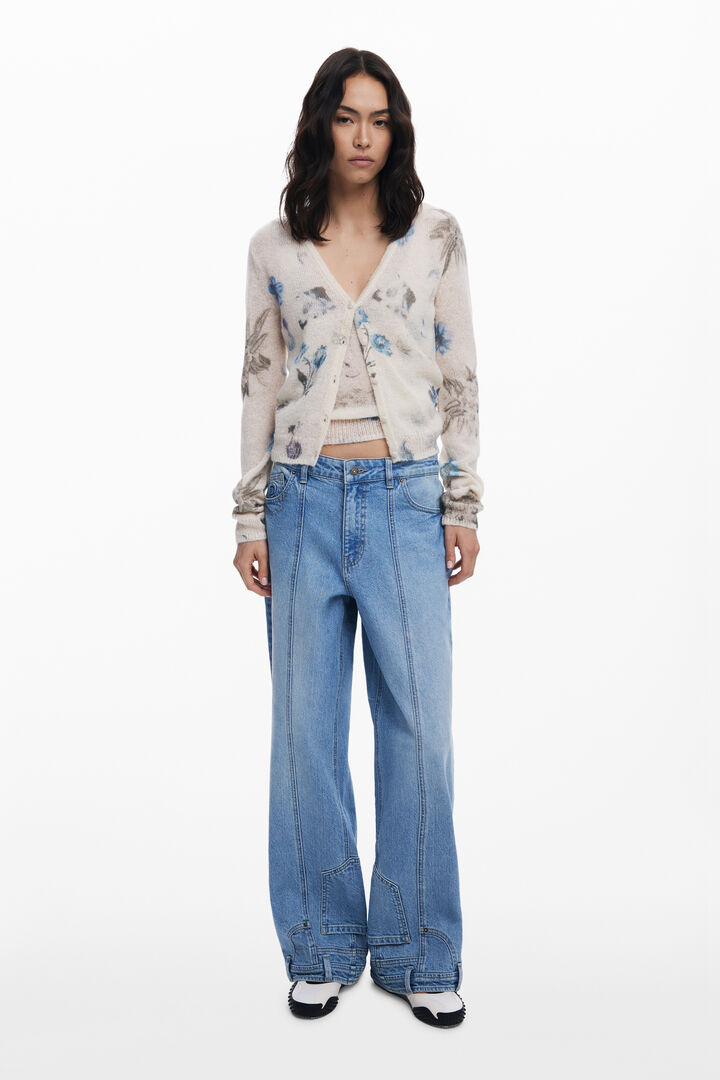 Džíny s rovným střihem a obráceným efektem