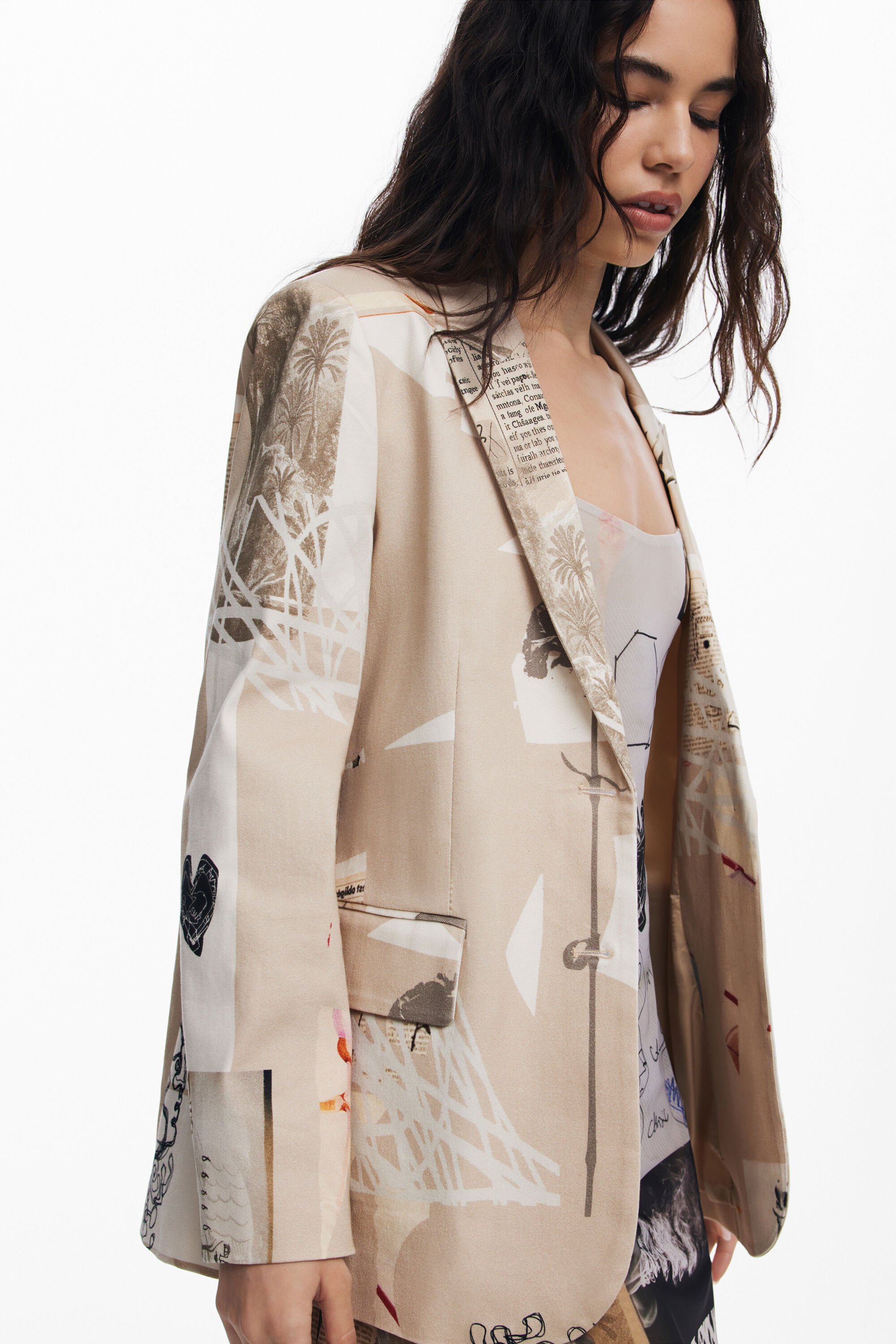 Mr. Christian Lacroixによってデザインされたジャケット 女性用