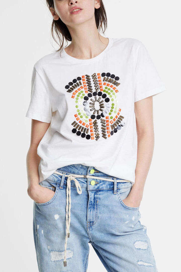T-shirt brodé ornements | Desigual