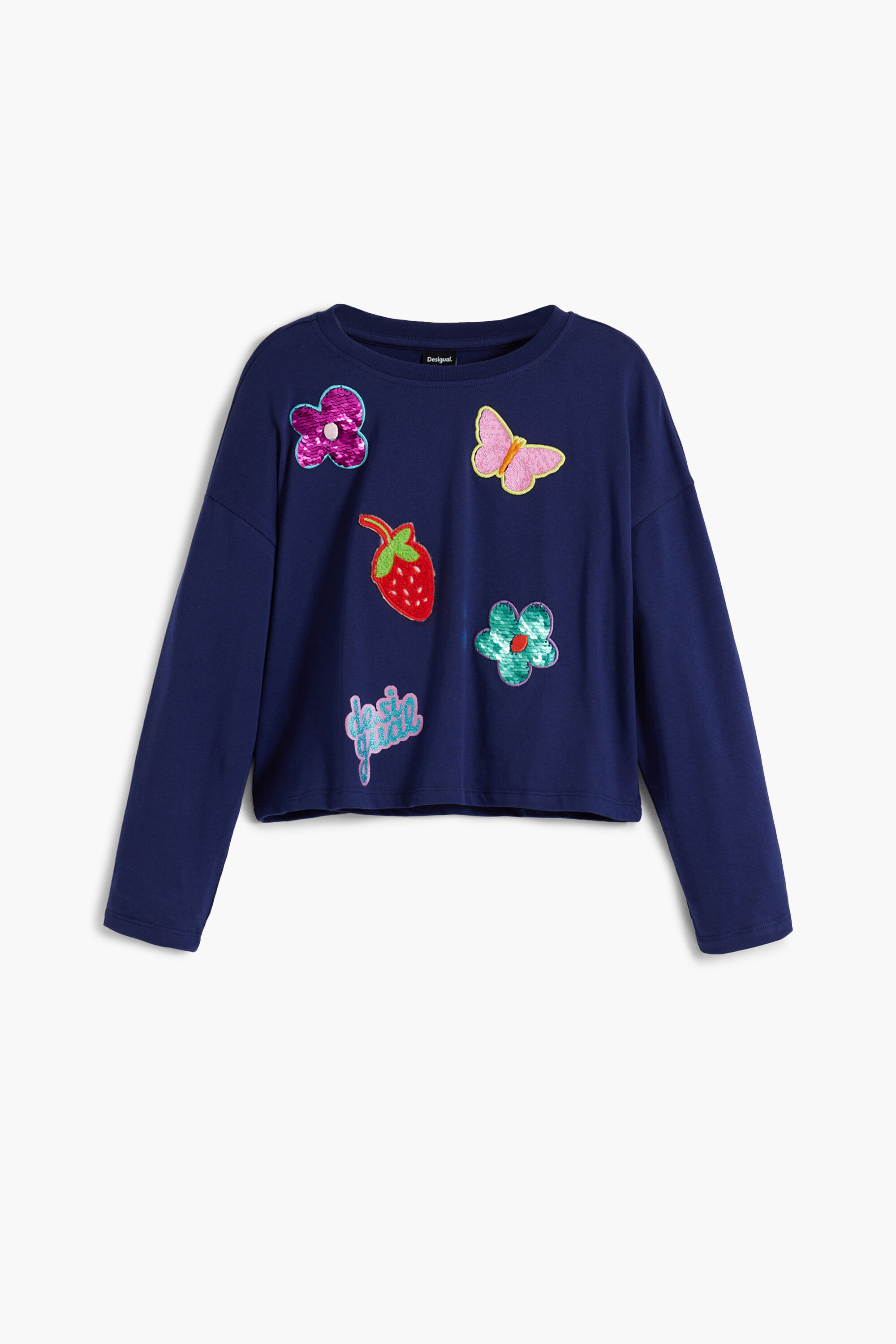 T shirt met vormapplicaties