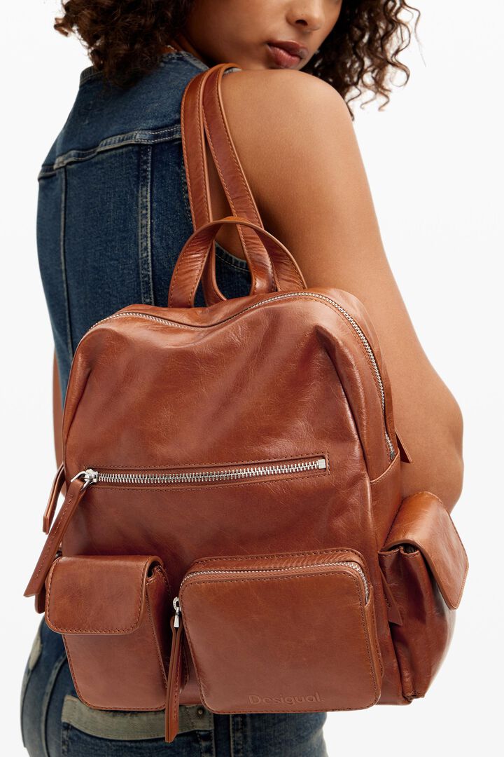 Multi-pocket leather backpack | Desigual