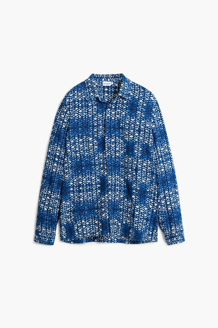 Geometric print shirt