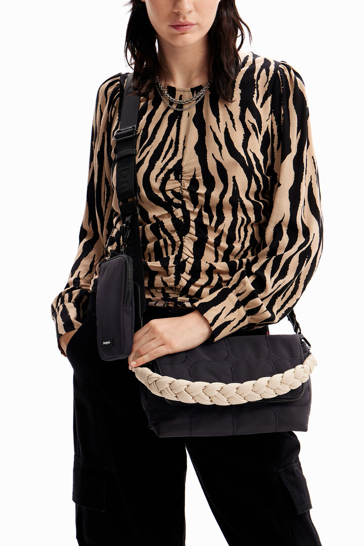 Midsize padded crossbody bag | Desigual