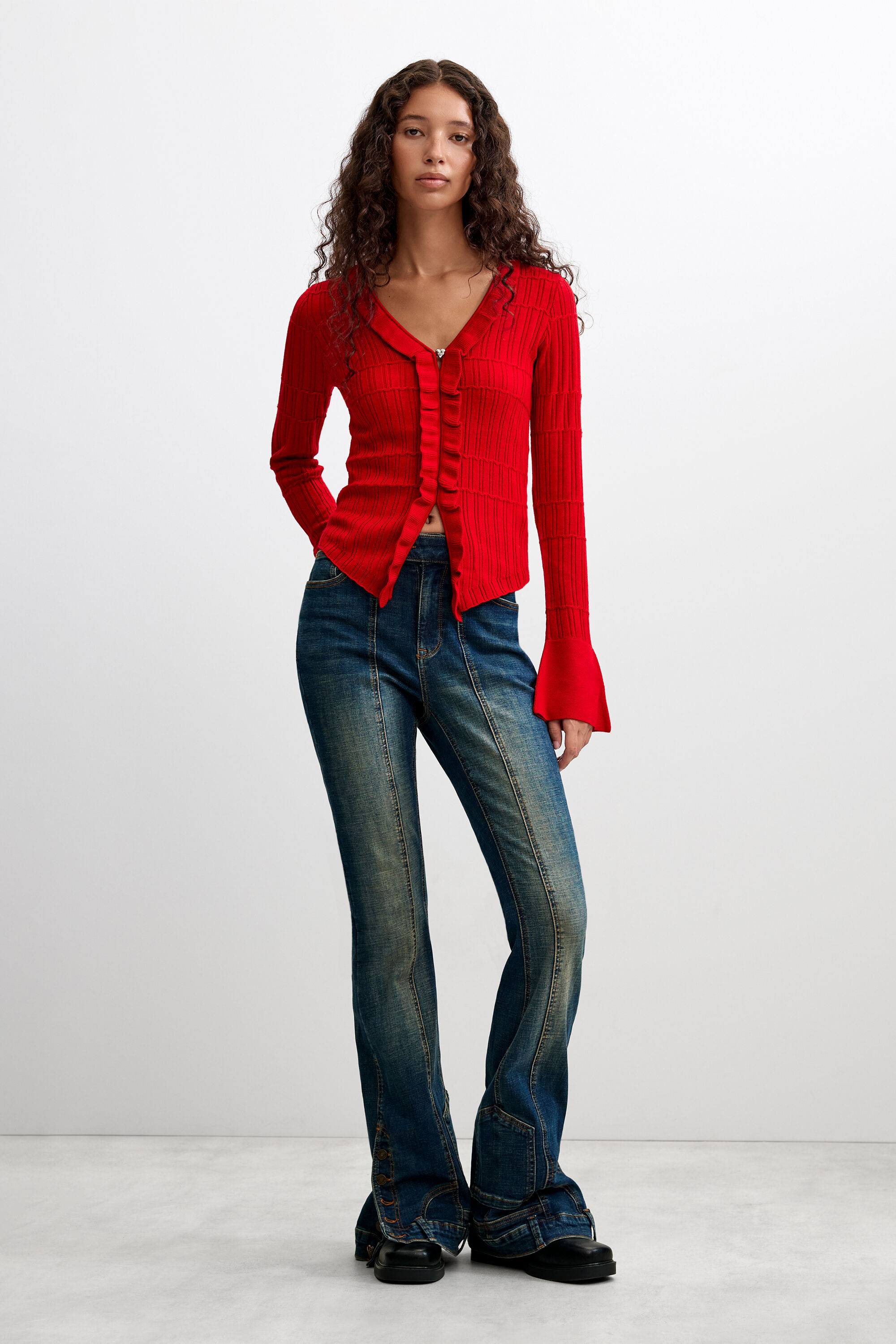 フリル付きニットセーター 赤 女性用 I Desigual.com