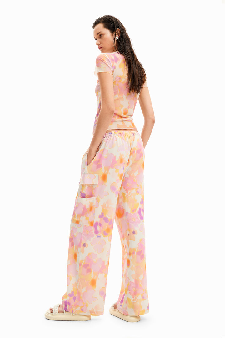 Straight out-of-focus cargo trousers | Desigual