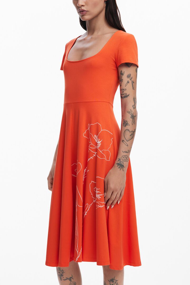 Low-cut midi dress