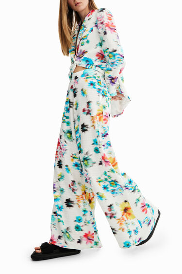 Pantalón maxi flores desenfocadas | Desigual