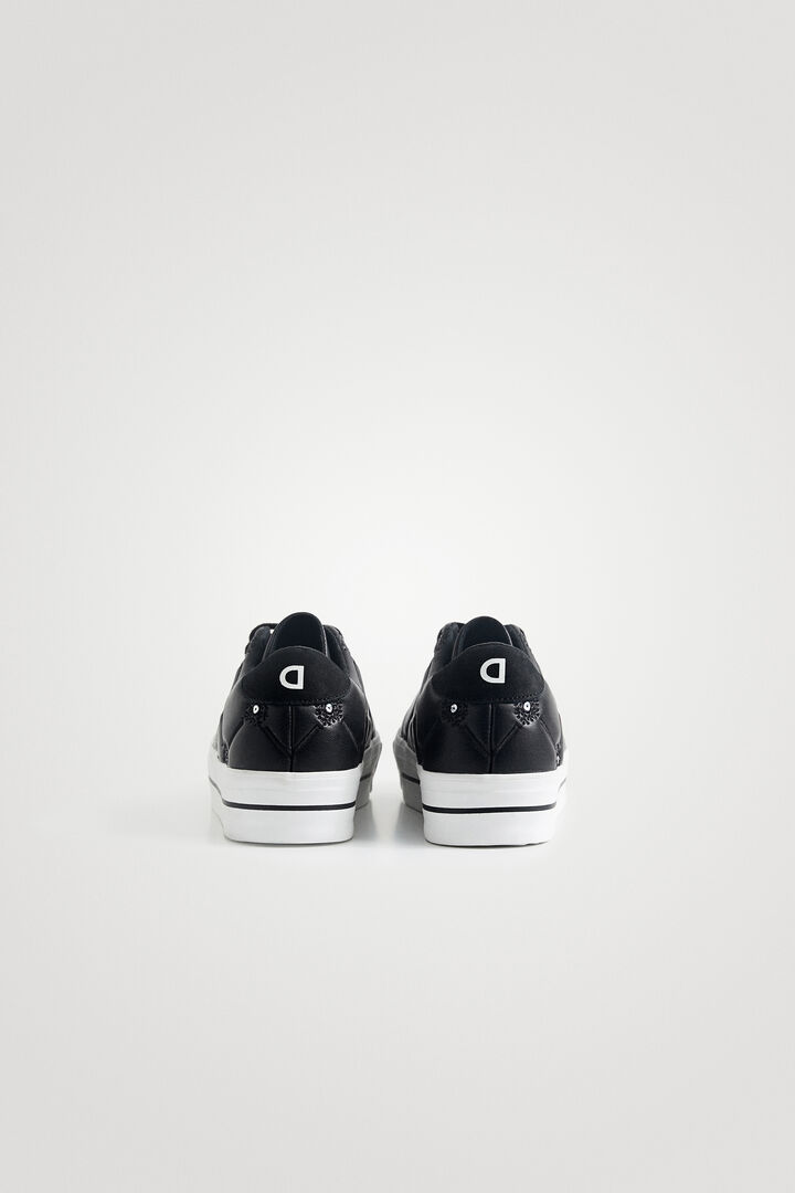 Leather effect sneakers embroidered little sequins | Desigual