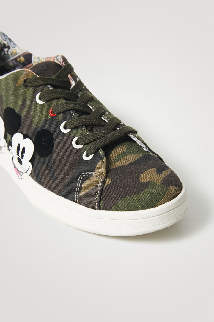 Sneakers comic illustration lining | Desigual