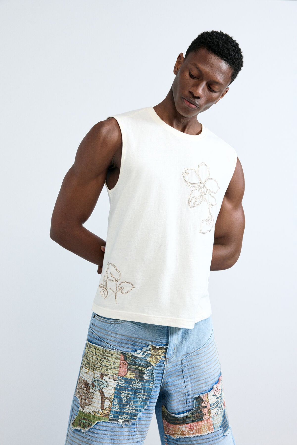 刺繍入りタンクトップ ホワイト メンズ I Desigual.com
