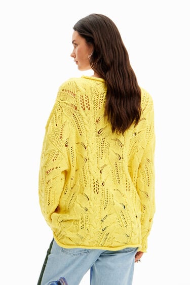 Oversize pulover z izrezom | Desigual