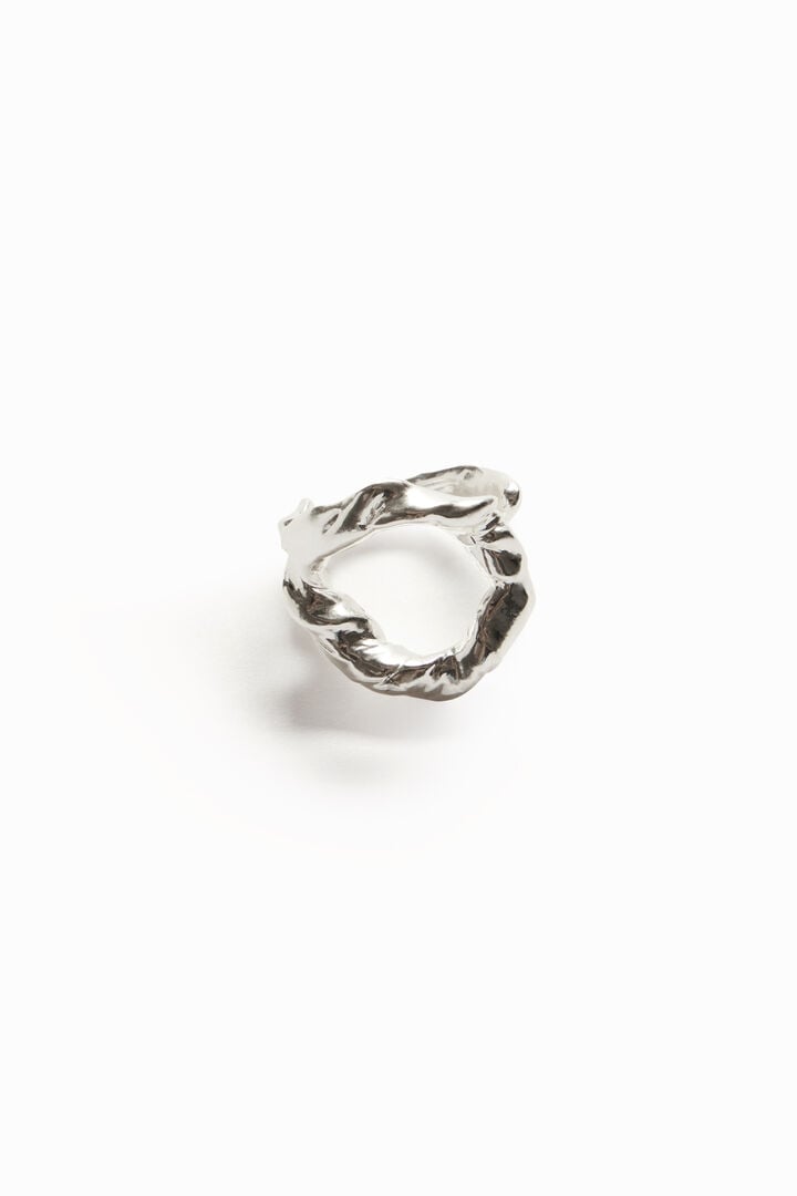 Zalio silver plated letter O ring