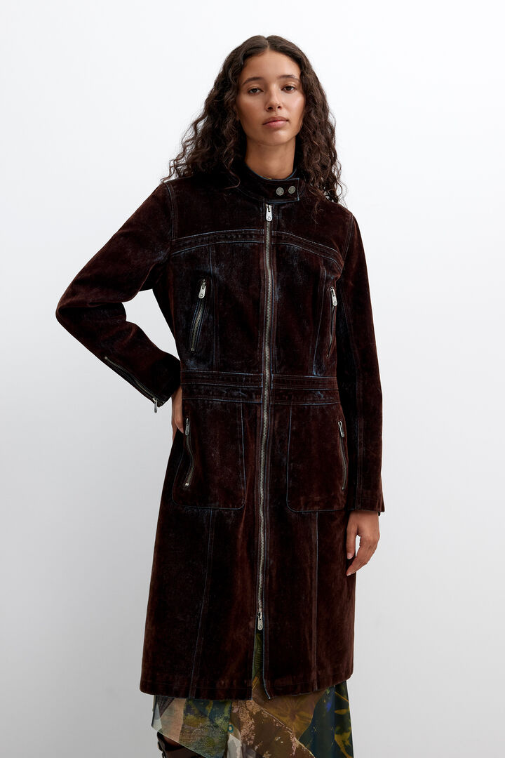 Velvet coat with zippers