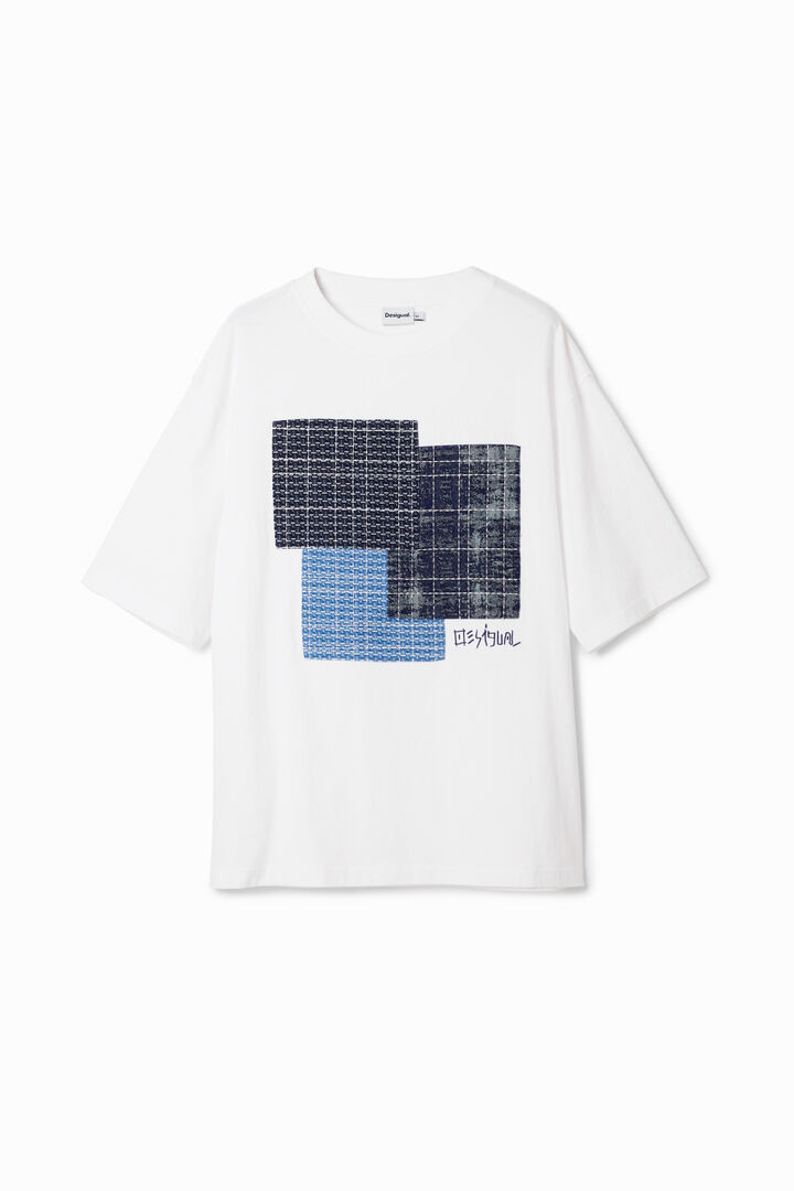 T-shirt with central patch | Desigual