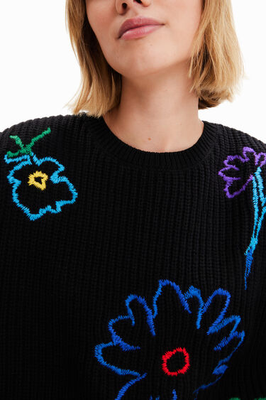 Embroidered floral pullover | Desigual