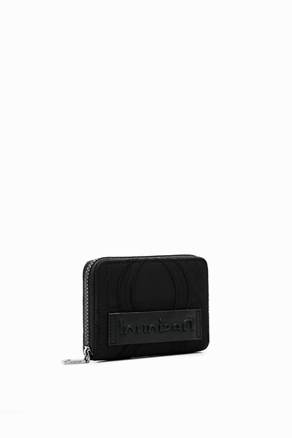 Embossed circles wallet