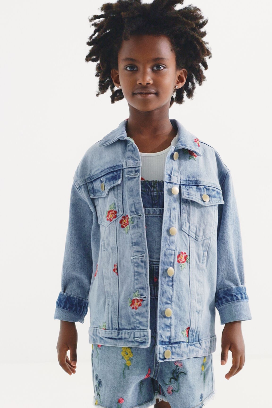 Denim jacket with roses top