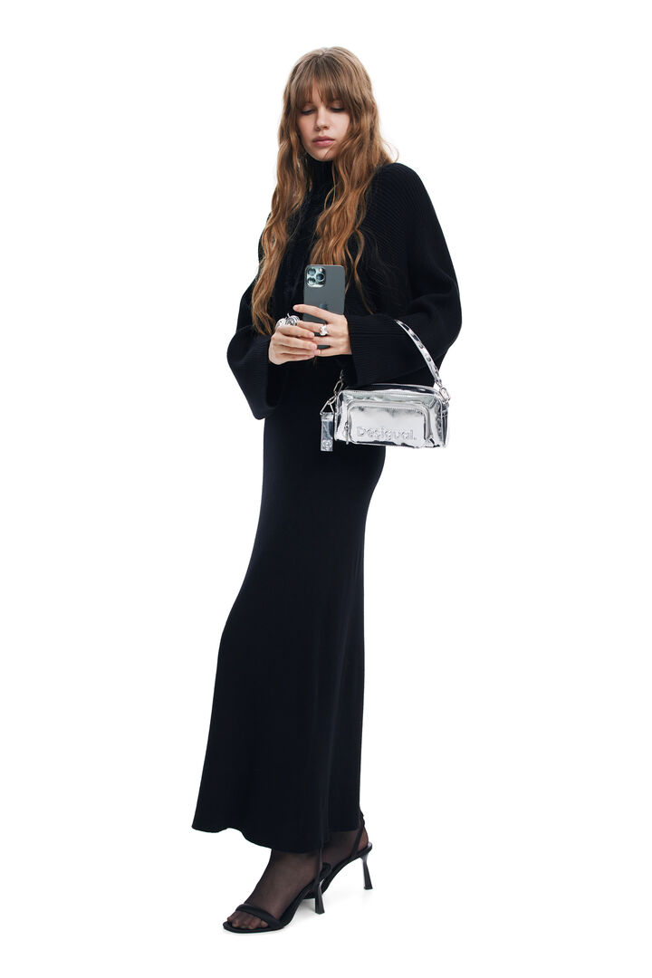 Combined plain dress