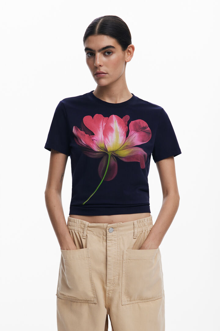Large flower T-shirt