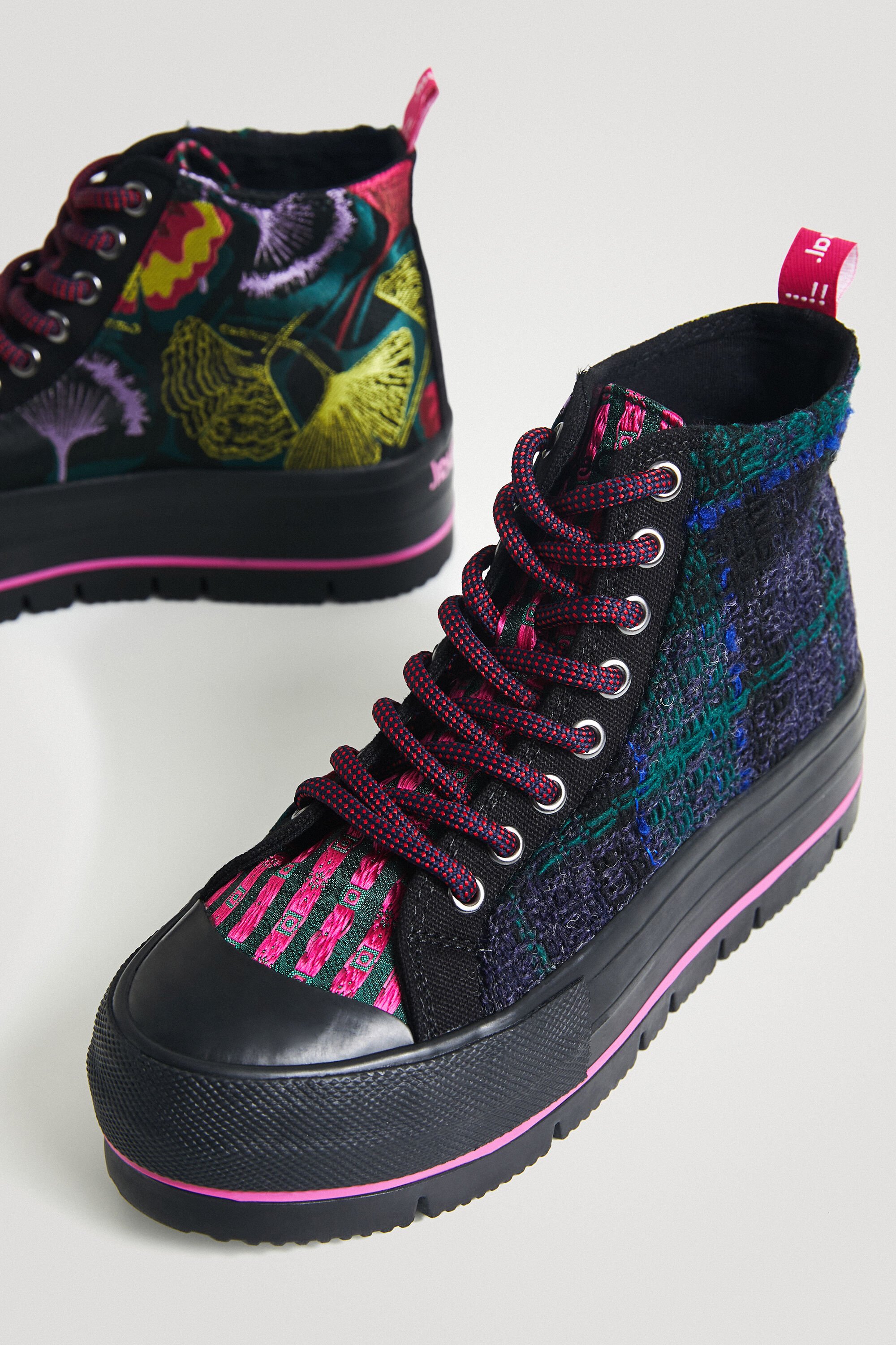 Basket montante desigual top