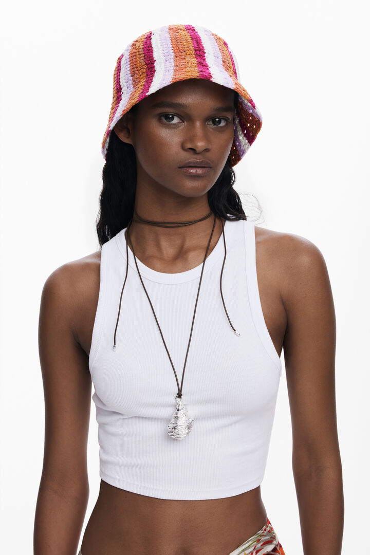 Gorro bucket crochet | Desigual