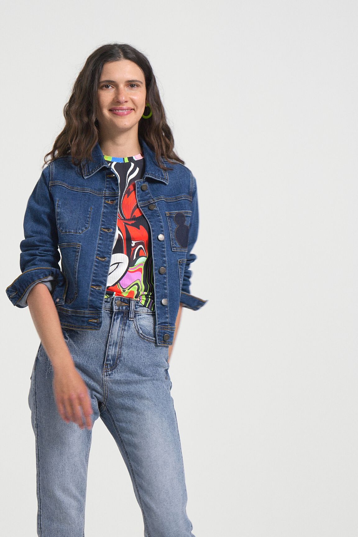Giacca jeans di Topolino l iconico personaggio Disney Desigual