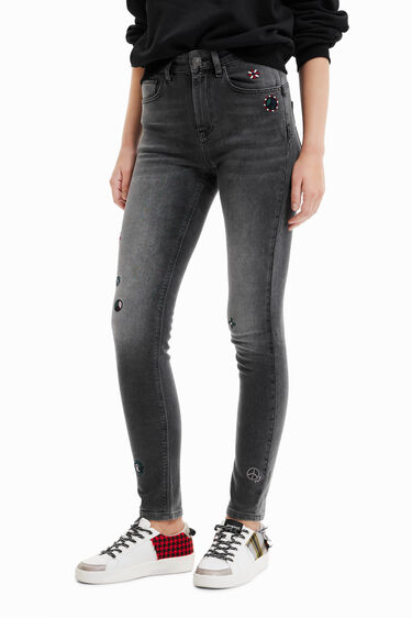 To increase To accelerate Be Embroidered skinny push-up jeans | Desigual.com