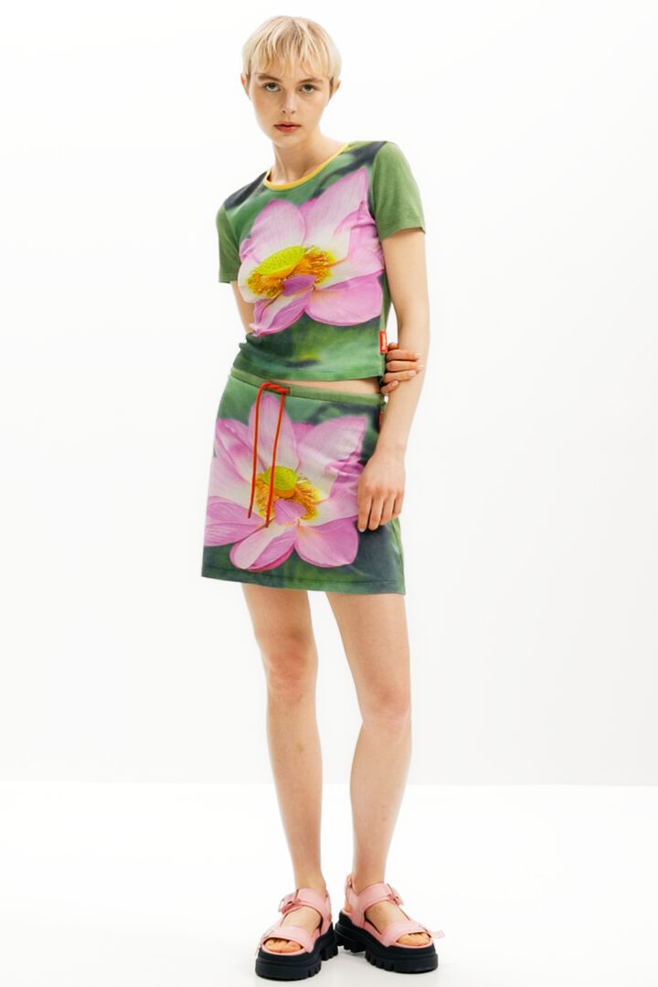 T-shirt fleur de lotus Tyler McGillivary | Desigual