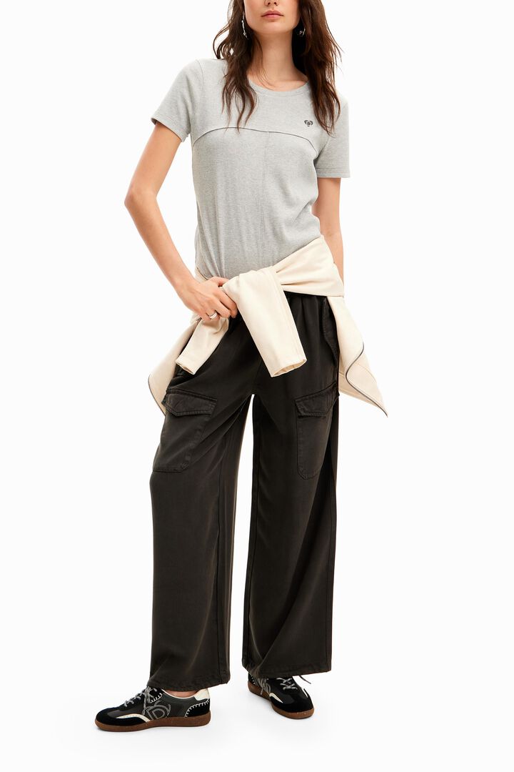 Camiseta patch costuras | Desigual