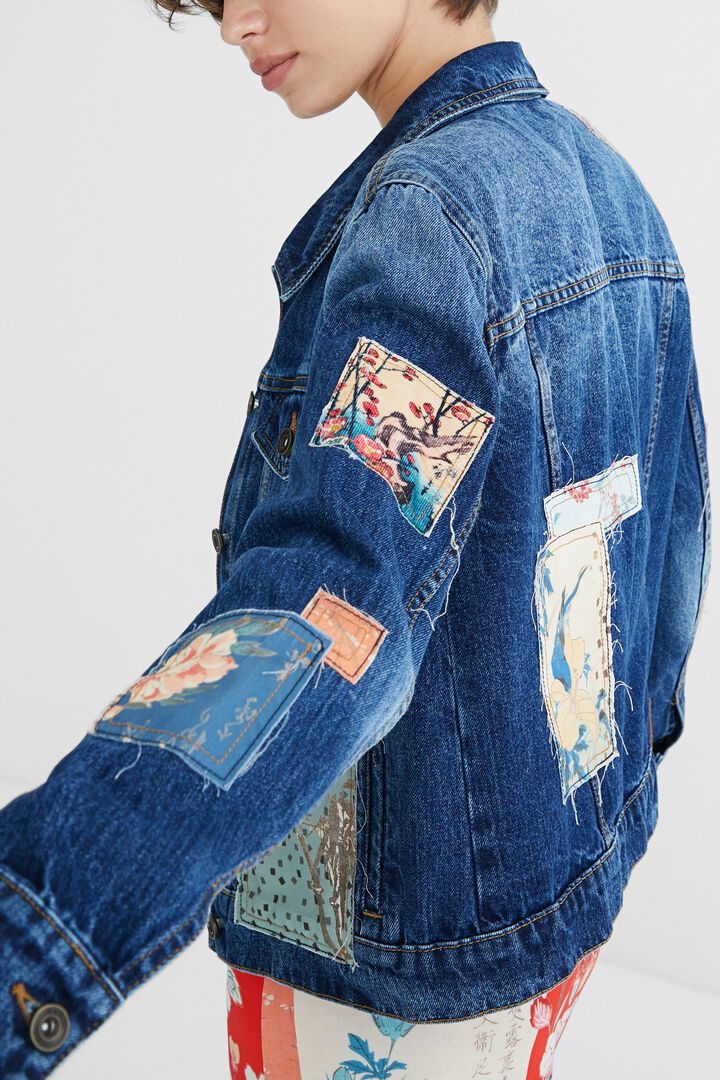 Slim denim jacket patches | Desigual