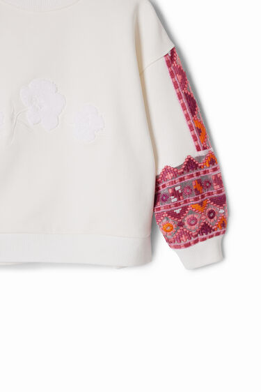 Embroidered puff sweatshirt | Desigual